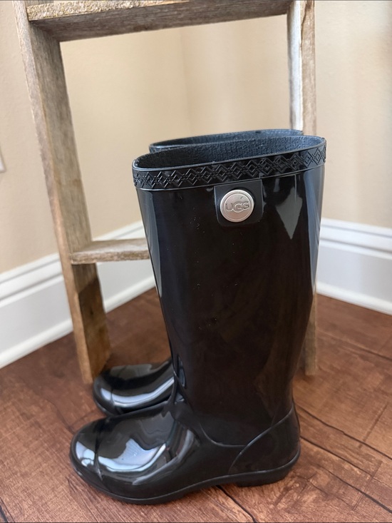 UGG Shoes - UGG Sienna tall rain boot glossy black